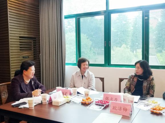 图3:护理学学士学位授予权评估论证会(1)