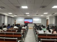 以生为本 服务育人：健康与护理学院组织召开学生代表座谈会