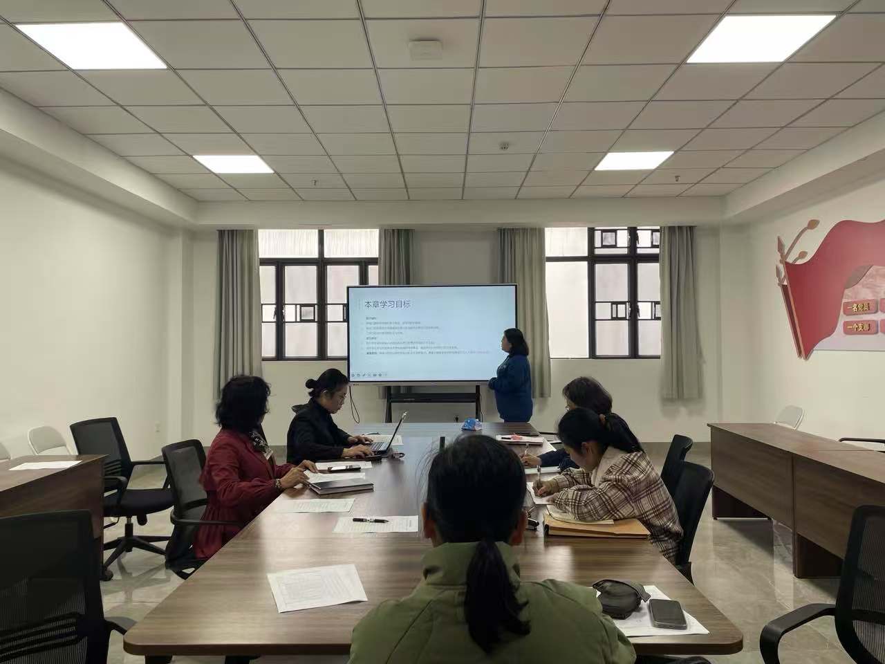 a18be54e082afb7108c88fe42c56d3d