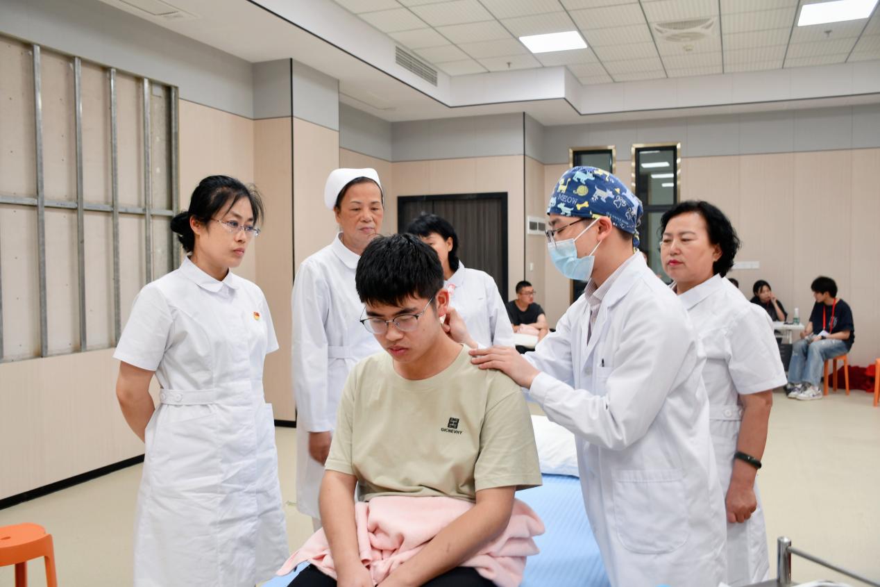 retouch_2025050722554433