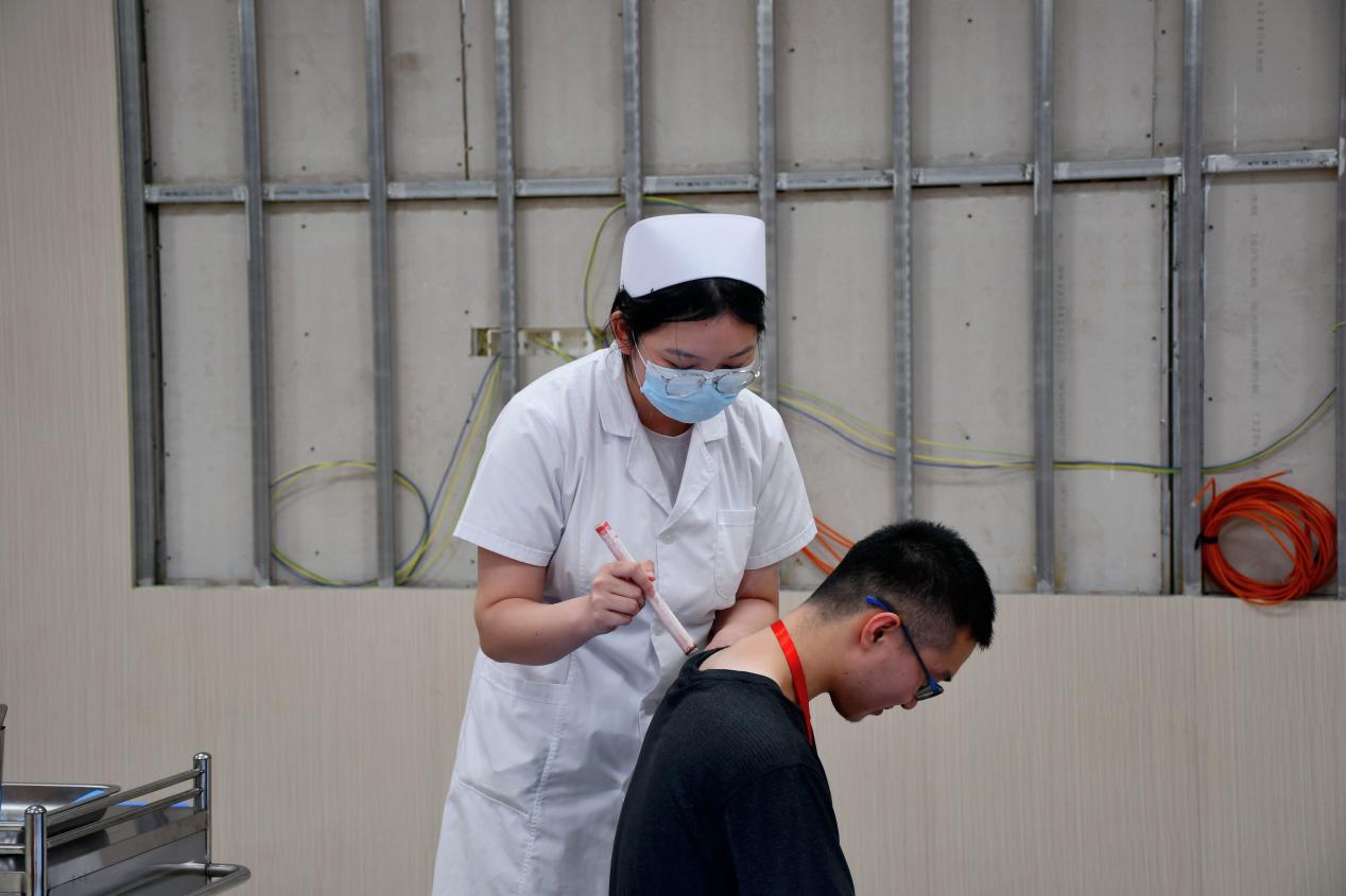 retouch_2025050722540533