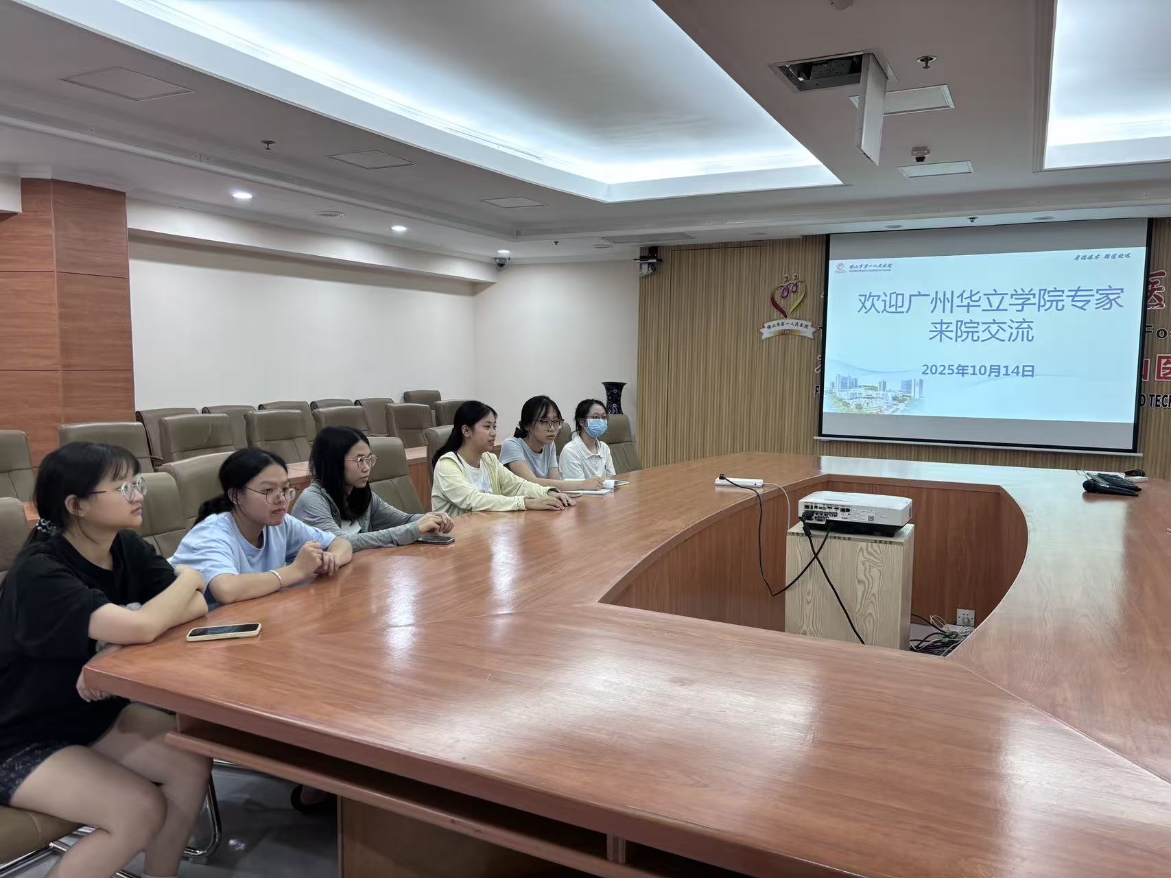 4e9efbd3ab49dc4aa42347d2bcdf992b