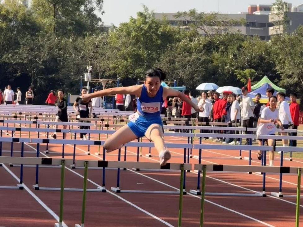 98b4fc5dcb94cab1052fc086c6cd137c