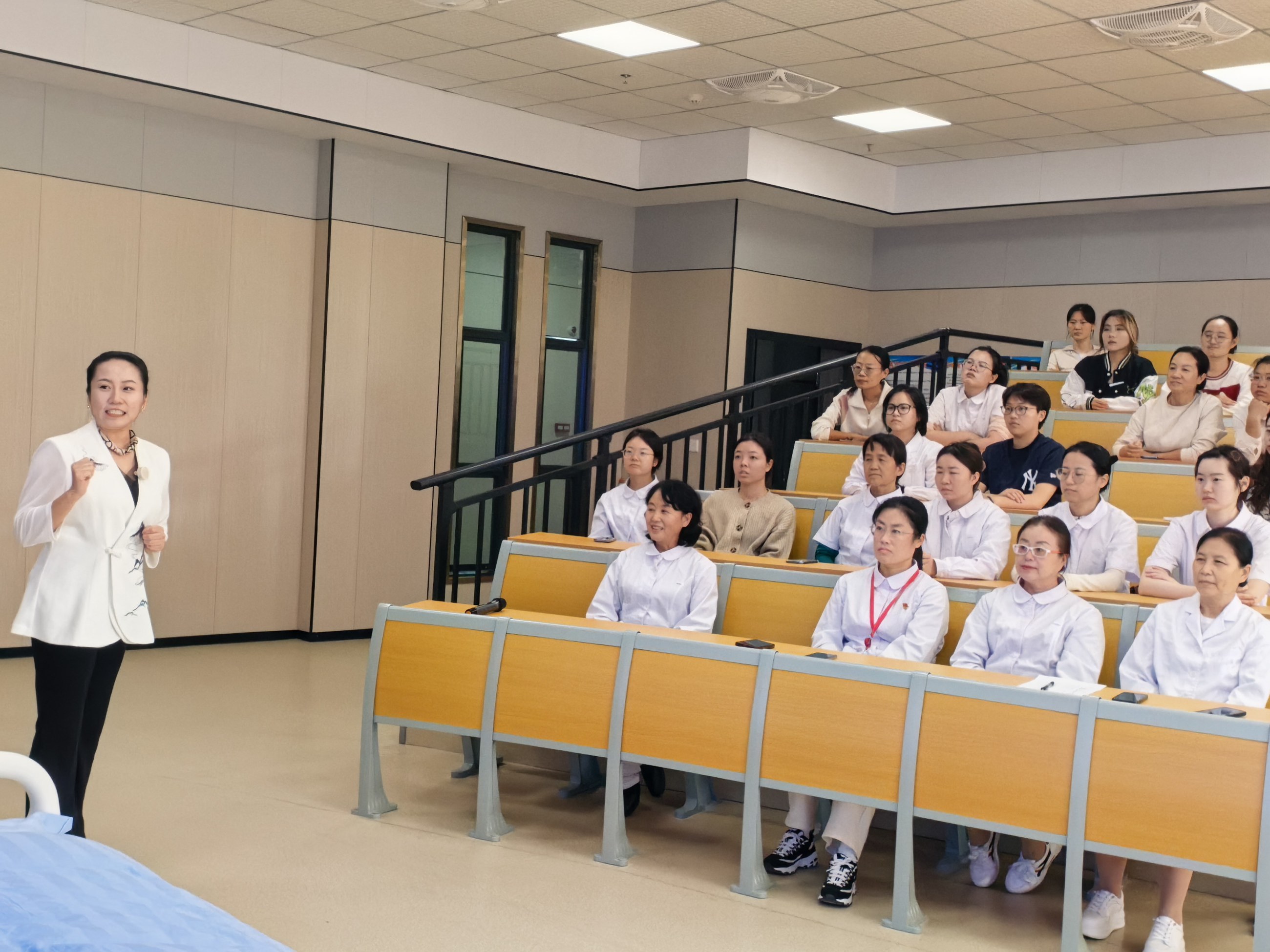 958986c3f33f2fc9e117ae142c81b230(1)