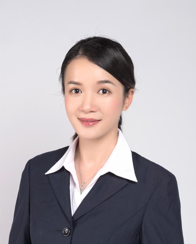 谭宝琴个人照片