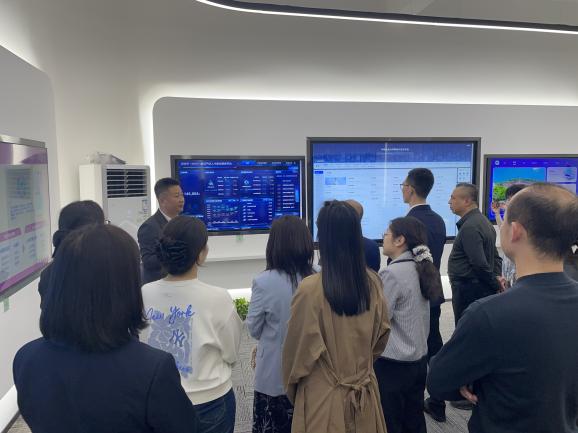 346aaf2a5682514112b77053d58a0327