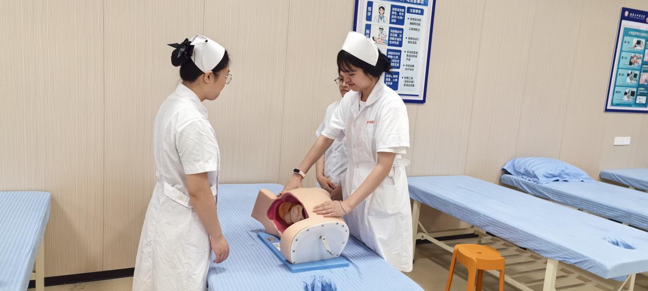 a64c0205cfa10bceaa79cb71d0ea460a(1)