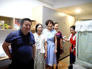 领导走访宿舍，共筑温馨家园