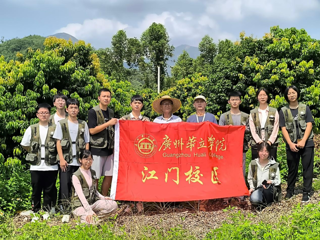 助力乡村振兴—— 广州华立学院药学院三下乡服务队“走进荔枝园，开展实践教学”