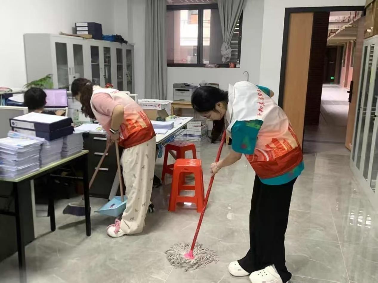 e3b25be0c2064be8b0c73e80d951292d