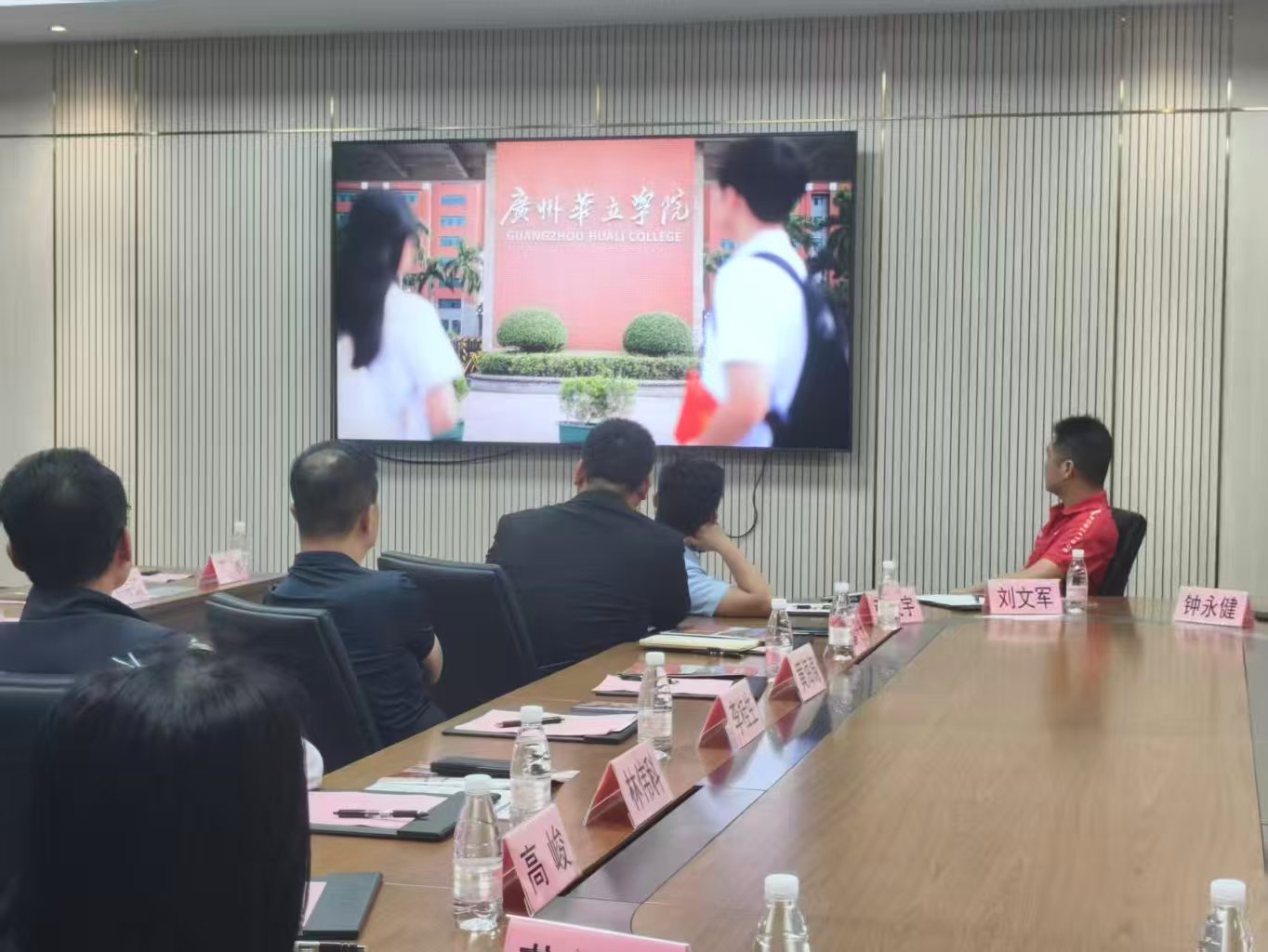 _cgi-bin_mmwebwx-bin_webwxgetmsgimg__&MsgID=8835849660779583573&skey=@crypt_df8dee65_b9a8fd162dbf4229be53c2b4231ed454&mmweb_appid=wx_webfilehelper