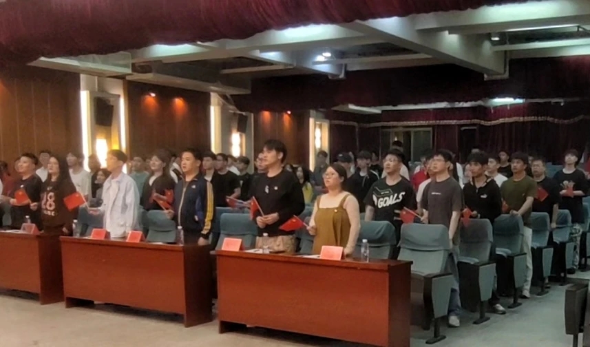 图示, 示意图
中度可信度描述已自动生成:ver1