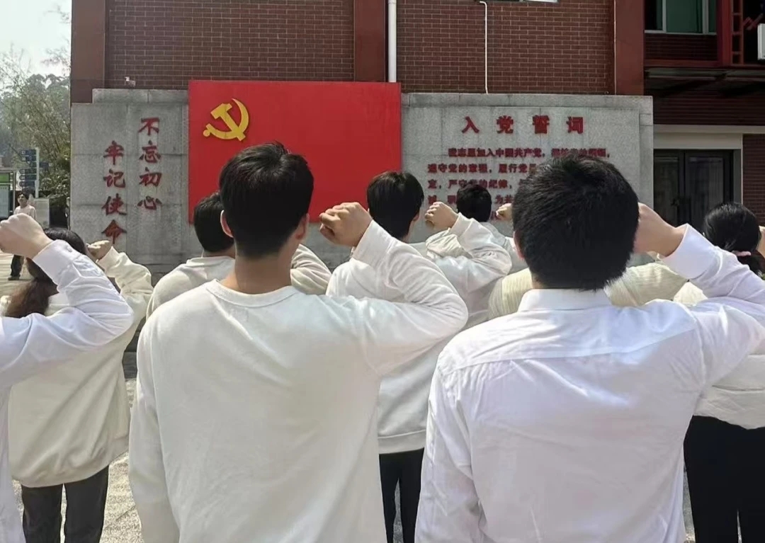 图示, 示意图

中度可信度描述已自动生成:ver1