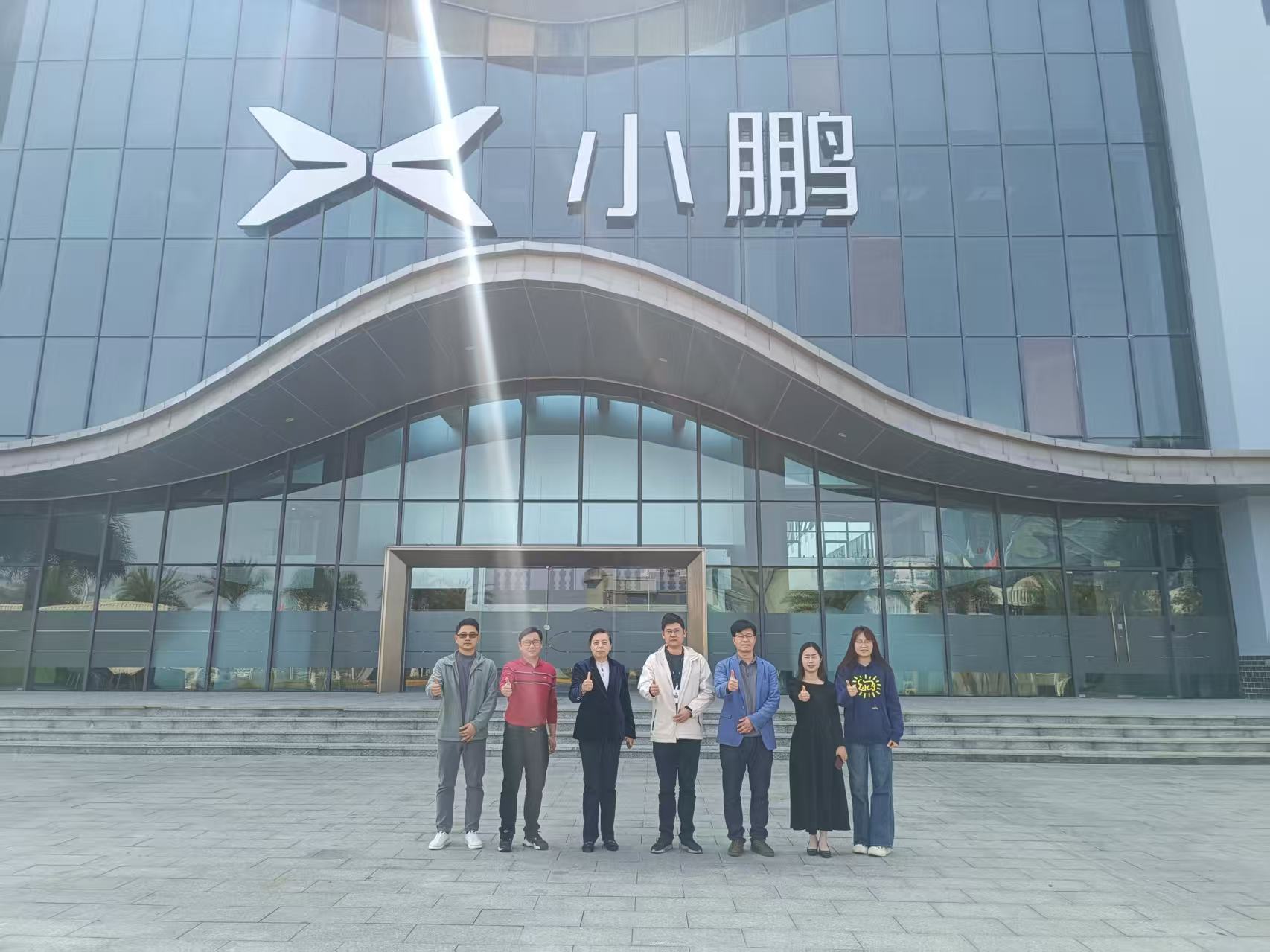 b96ad967e50ffedc110561901614001b_