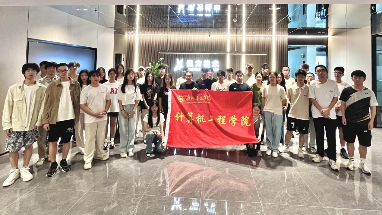 81bc9d1282b34130212a0f57f416af2