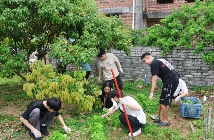 073e7de092e505c68bd78a1dc3280c6cea5802fb