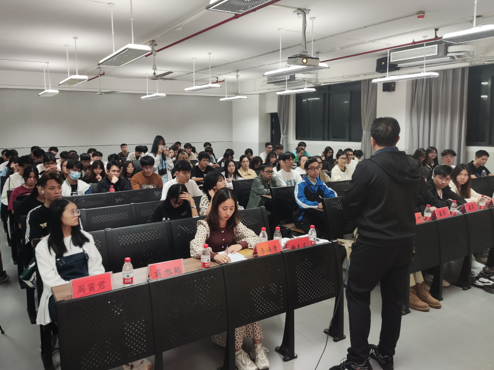 15f2bea220283c2db2fb827de9e73a55a6b54606