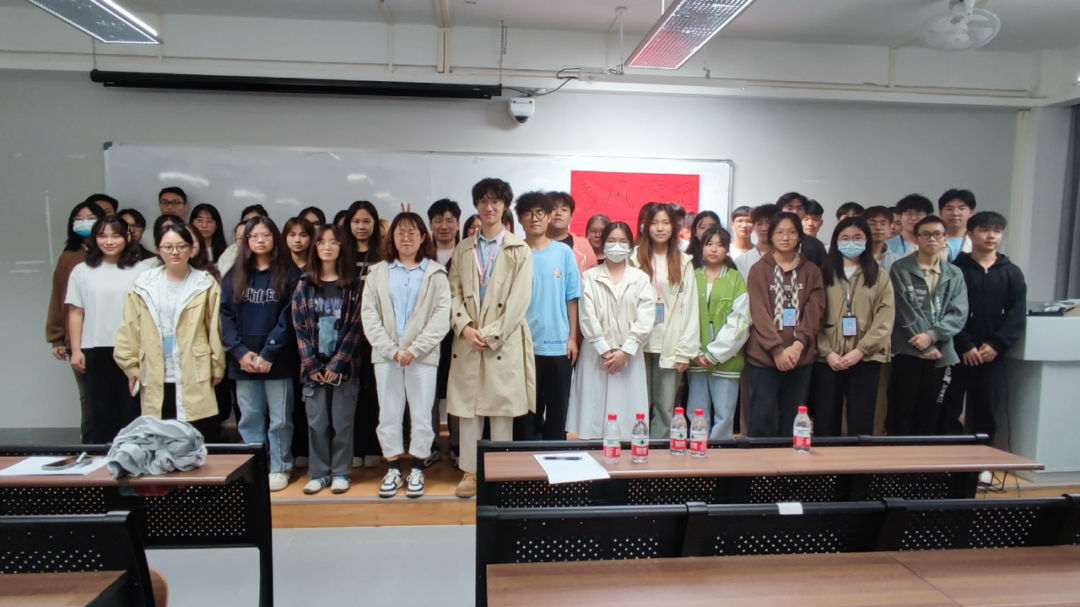 f28191f382e179f9a84f086366f8da625b6b8cc3