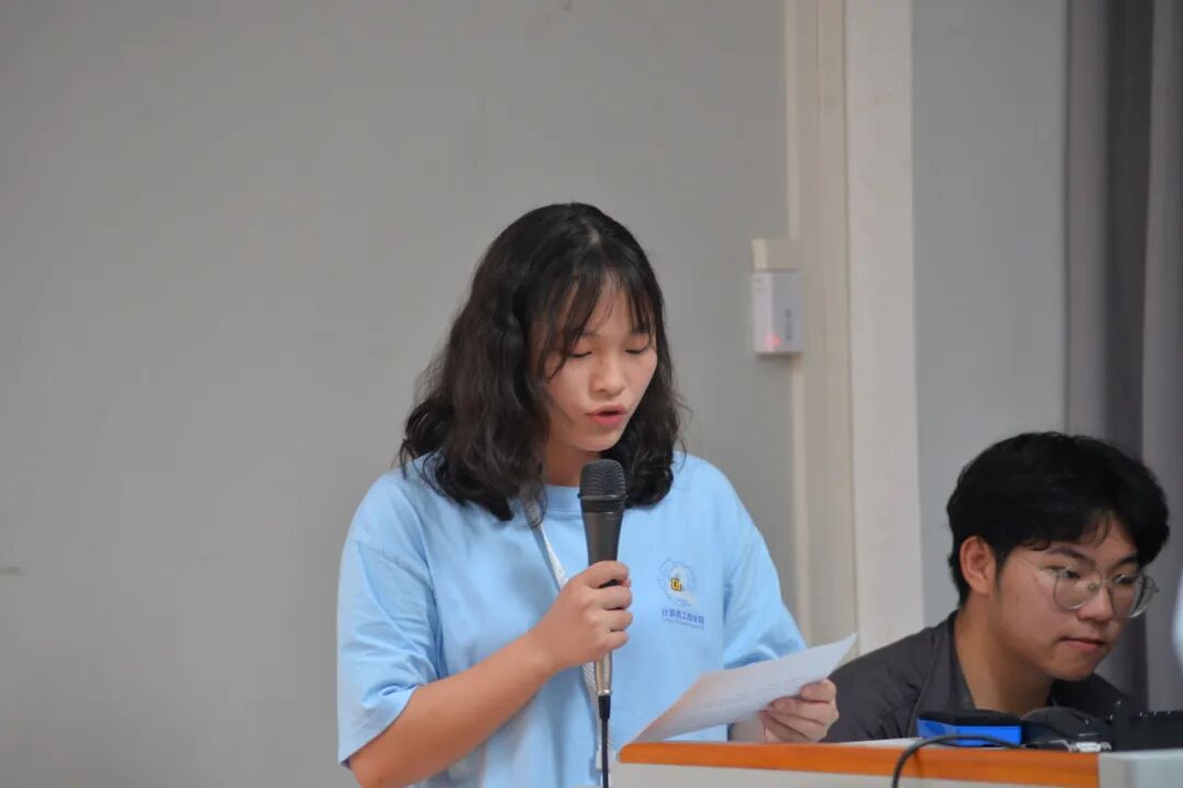 b2b857fe55c59cf6e3adbc639bda8ffcb717fce9