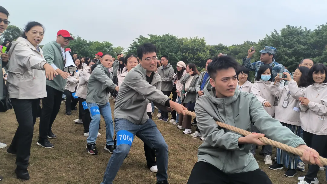 eeee904e6e23b976b3247d9be6ebad5da90e1562