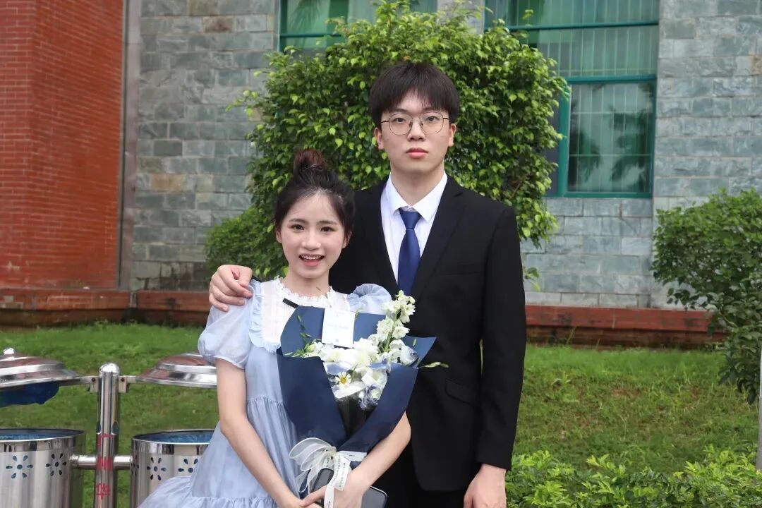 b1c237cb4b234b41c5e3f771e273f5bbce3d14e5