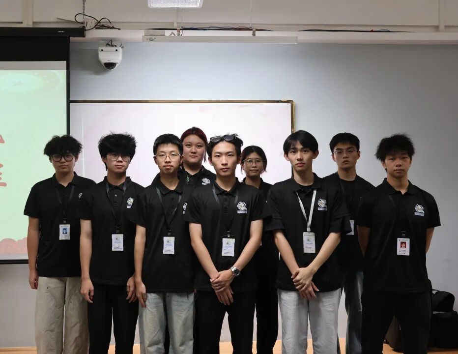 976858d9665419767da63a1e6b368aa2a8081125