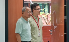 立足教学一线，校领导带队深入两校区开展新学期第一课教学巡查