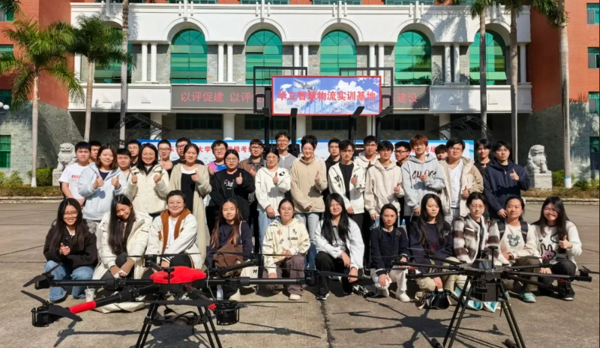 华立智慧物流实训基地，正式揭幕！