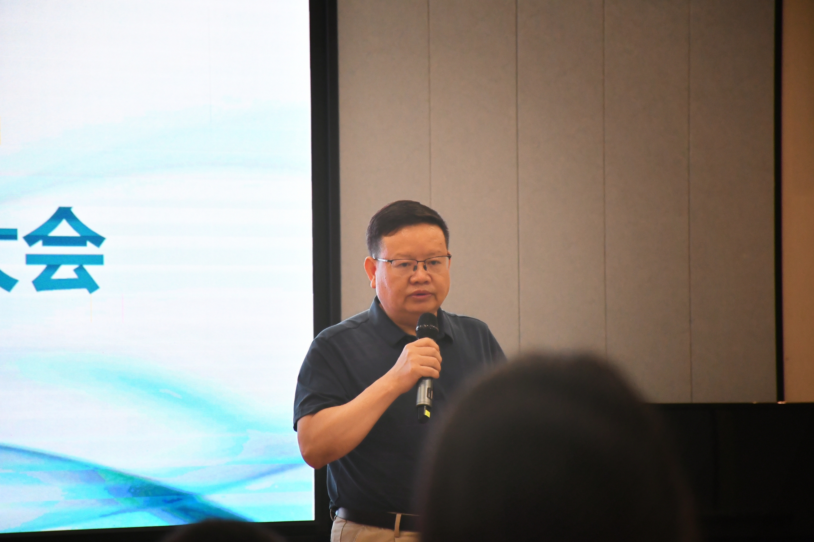 dfb7d6698275857bc59ffb3375bb928