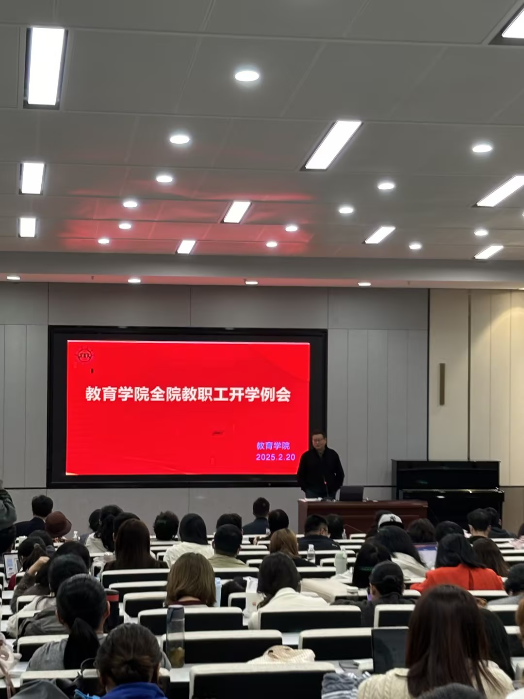 dc581a8e-7e63-4565-bca3-7f89492d9b36