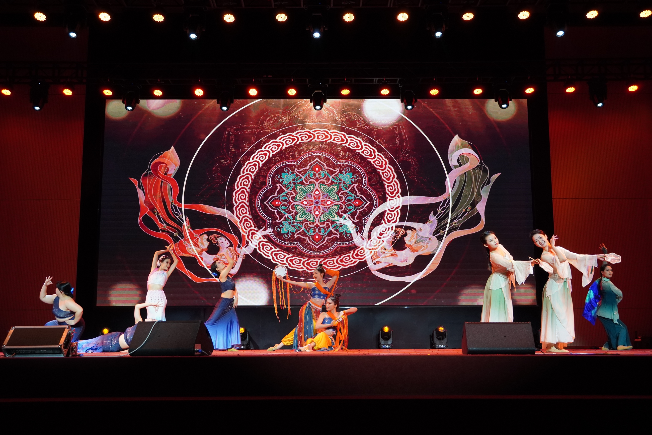 教育学院文艺晚会舞蹈表演