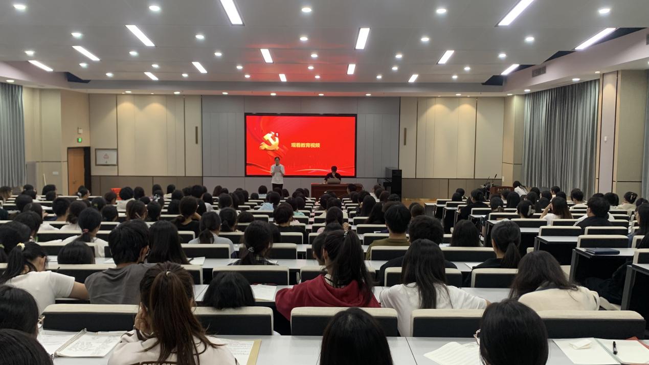 b6ea462013cf2e93e63a65e7fca49811