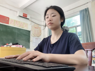 就业创业典型人物—2025届毕业生方佳敏