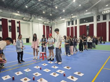 我院师生齐心协力，助力校园文化艺术节圆满落幕