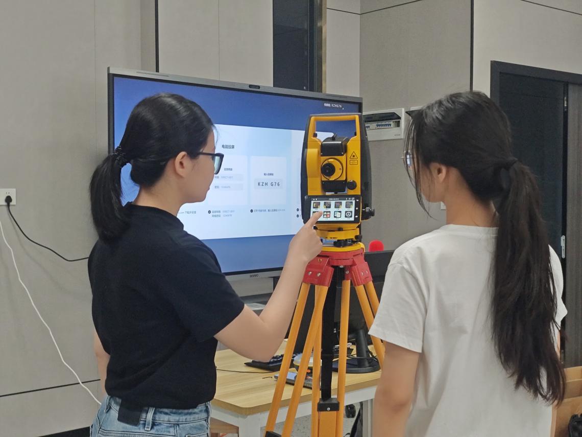 7b972fa3bf3c26d3b9c1b744d9cd809