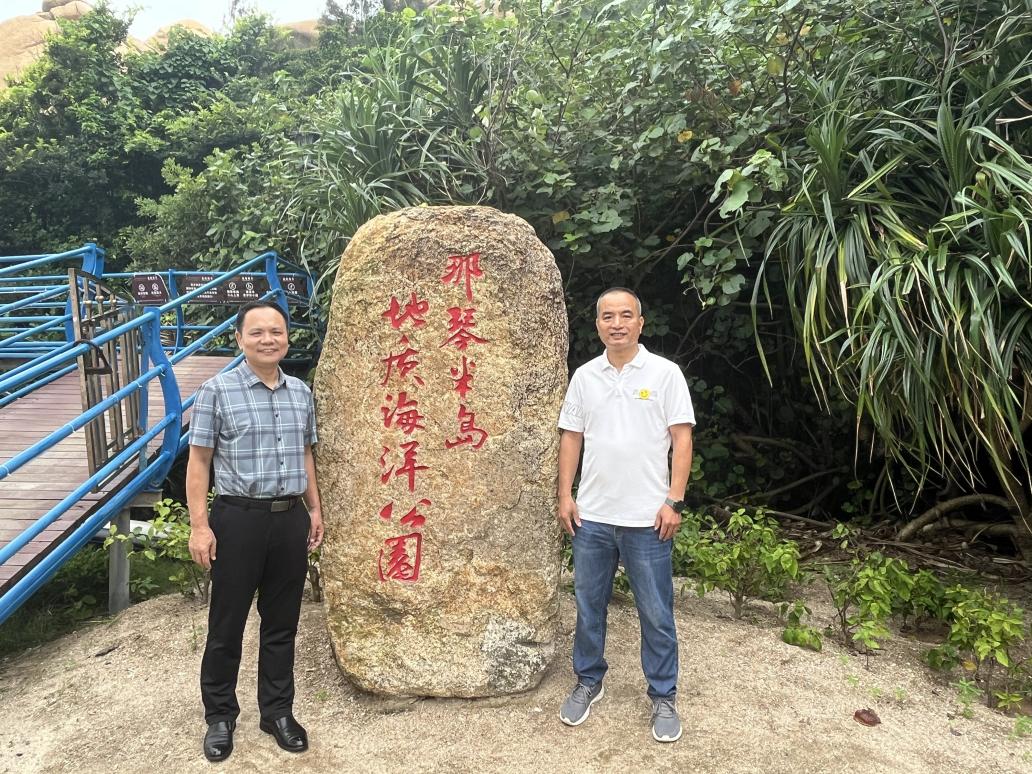 ab62839cbb8c5abcff77ef0272d2452