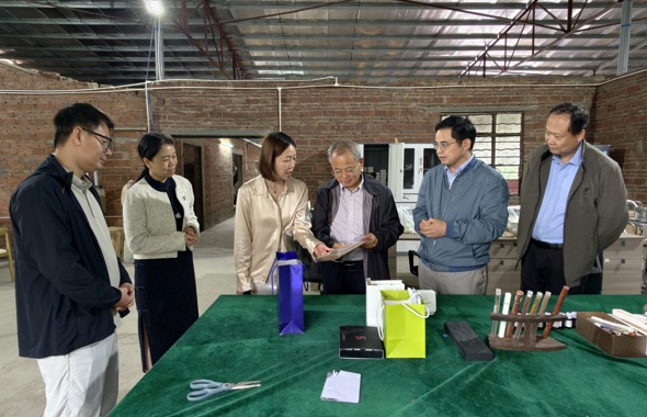 广州华立学院赴广州柯瑞生物技术有限公司开展产学研合作交流