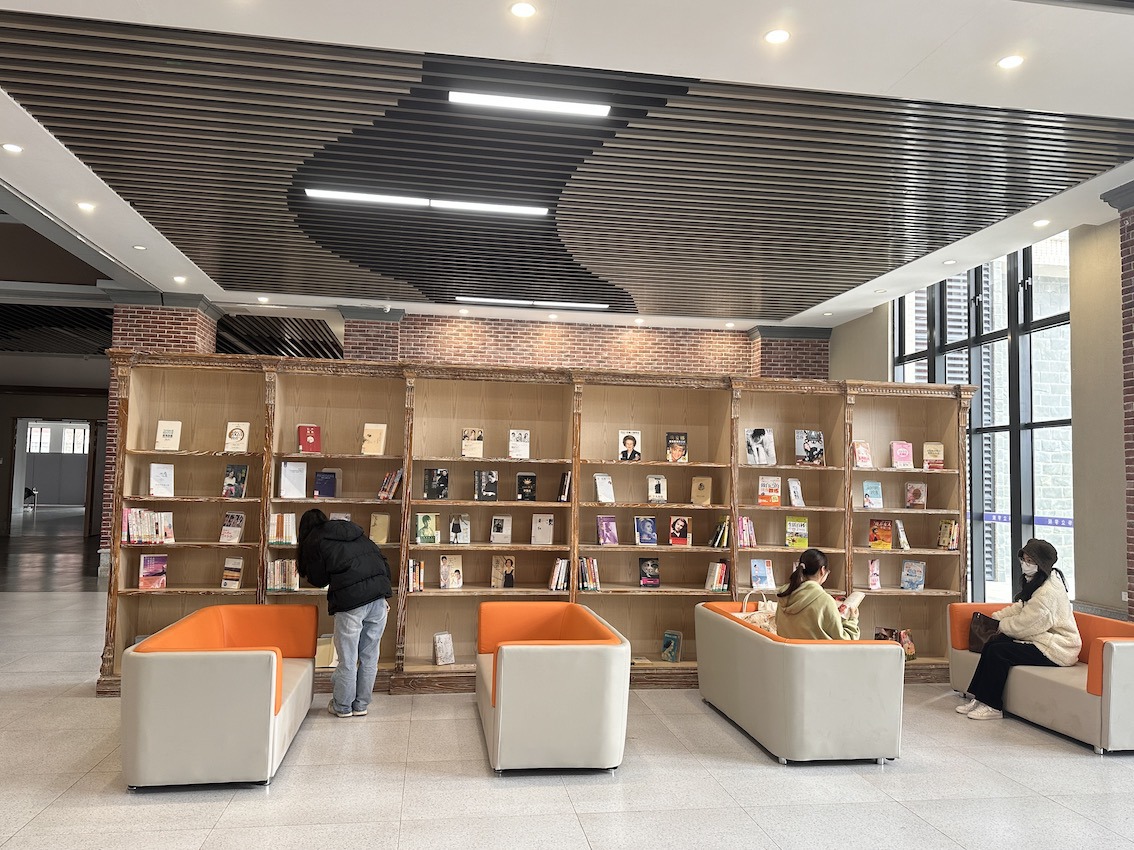 江门三八图书推荐(1)