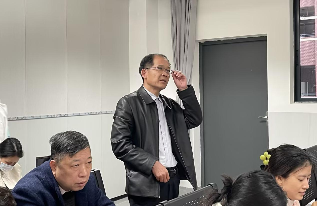 教师提问交流环节