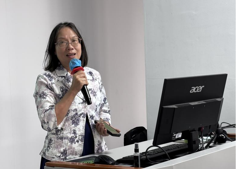 江门校区党政办李季霞主任讲话