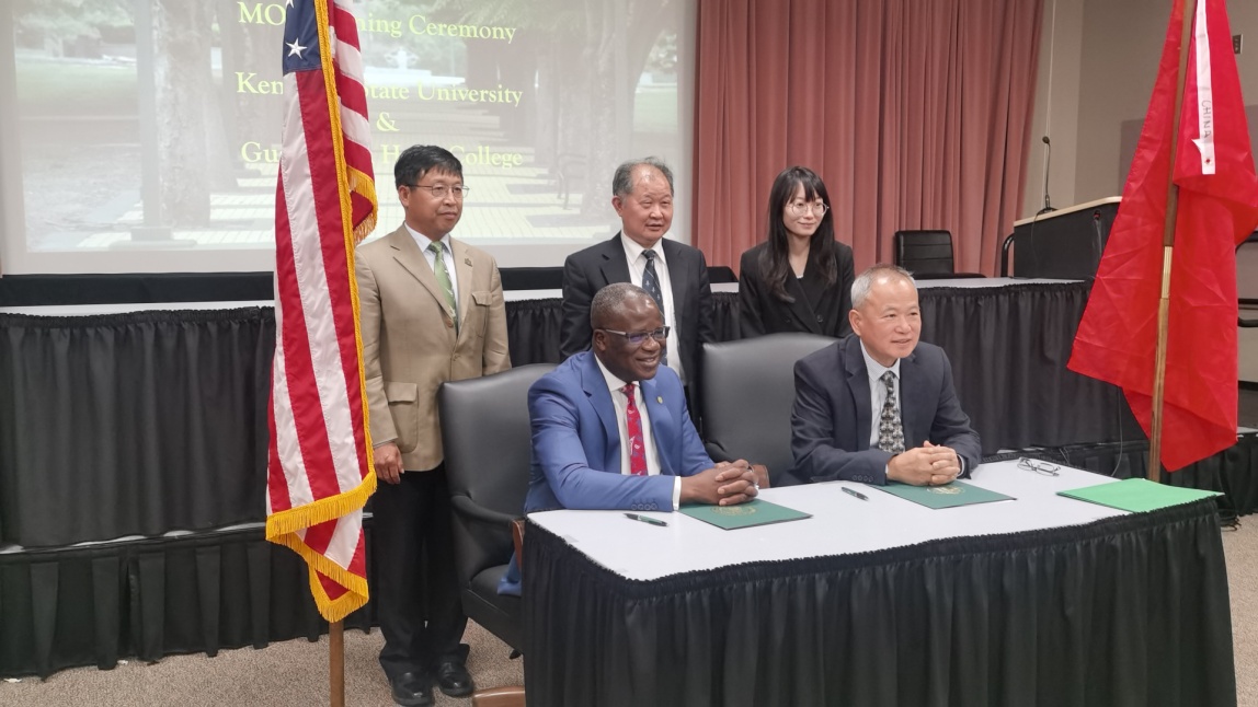 D:\用户目录\Documents\WeChat Files\wxid_mgzr1l2fudxr22\FileStorage\Temp\7e93638706869dc219fe5490175cc49.jpg