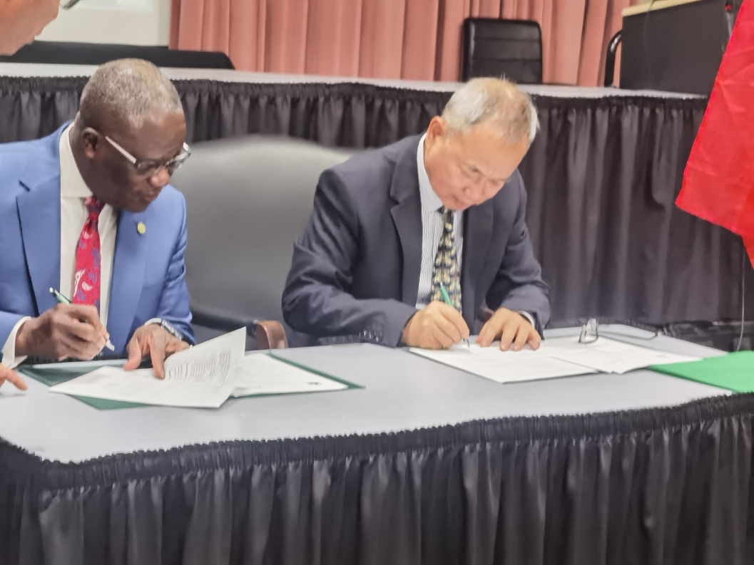 D:\用户目录\Documents\WeChat Files\wxid_mgzr1l2fudxr22\FileStorage\Temp\d04a262dfe95860e8ec04b3406b1c28.jpg