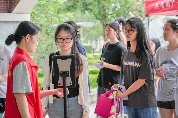 我校2026年上半年全国大学英语四六级考试圆满完成！