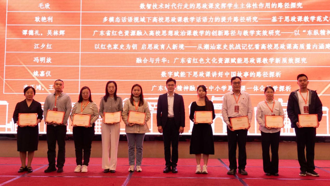 9f441f249b64f86cd7eb3f59030e5b82