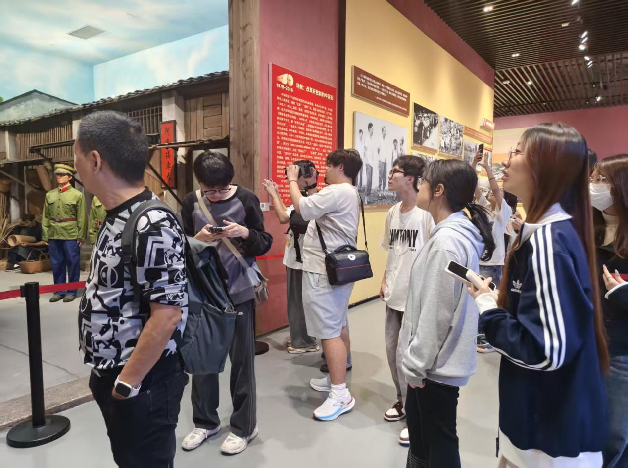 8284a33adeed7c2a6eb067a9aefdedf7