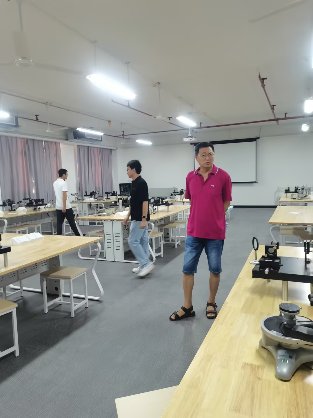 王院巡查实验室