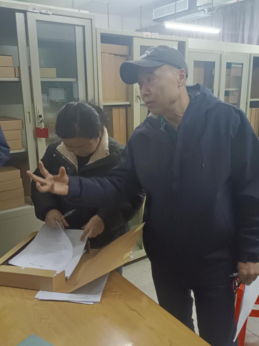 mmexport1743414773656