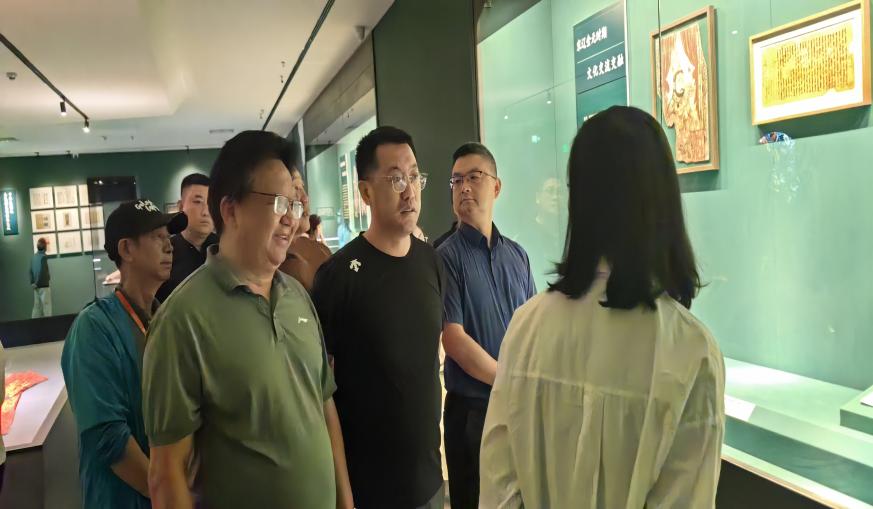 318fa44f02b7ee8dfc1203267dd5ad3