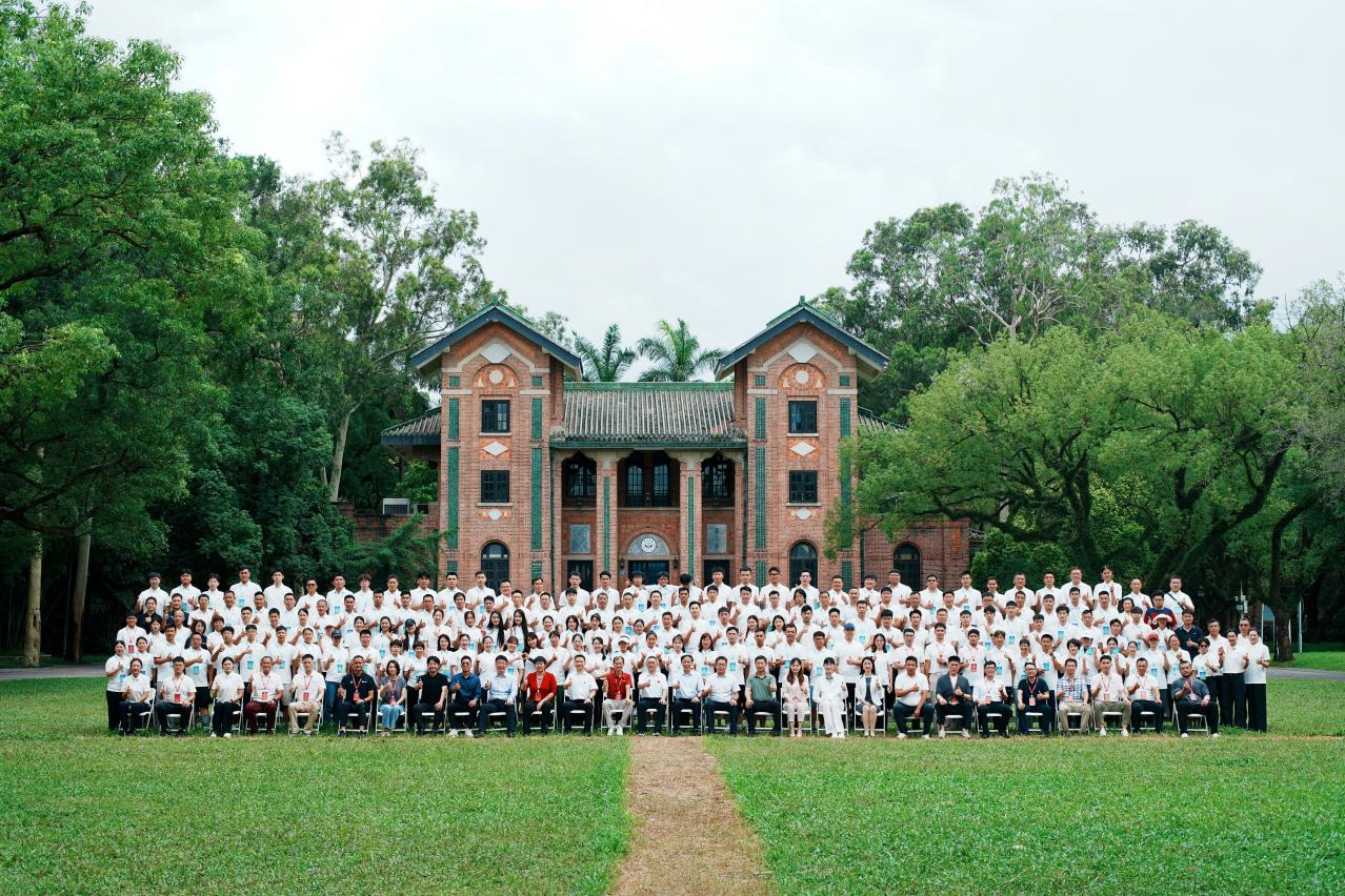 3b03e02bd574ddf52efac32cf37d40c