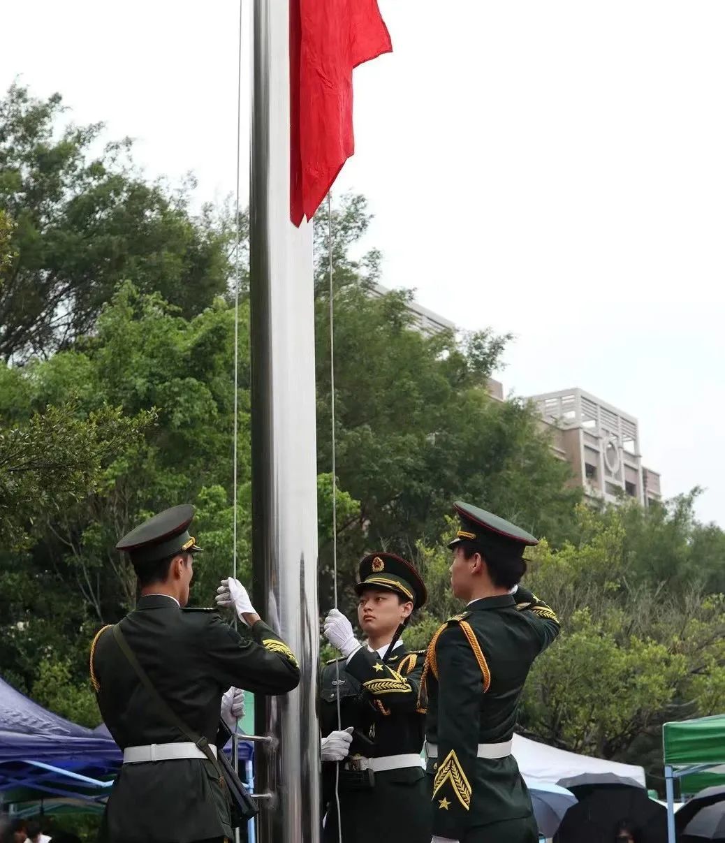 a24a6ee34b40995a9e91c6f5b32ef925